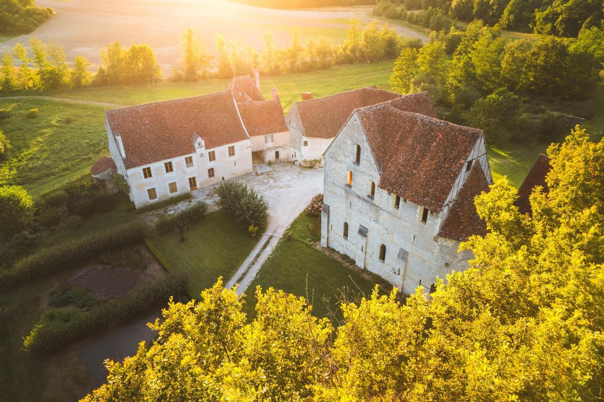 Chateau-Monastere De La Corroirie Montrésor Екстериор снимка
